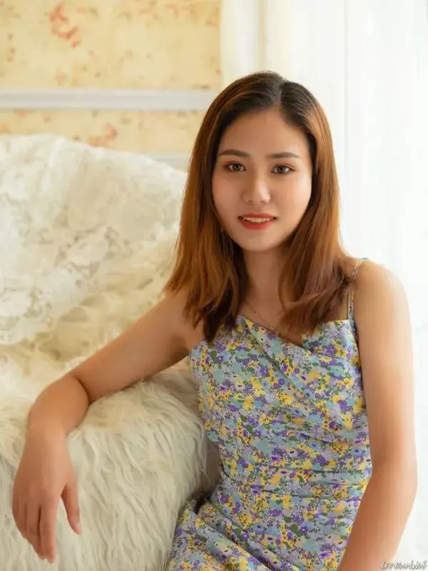 Lihua Zhang Profile image 4