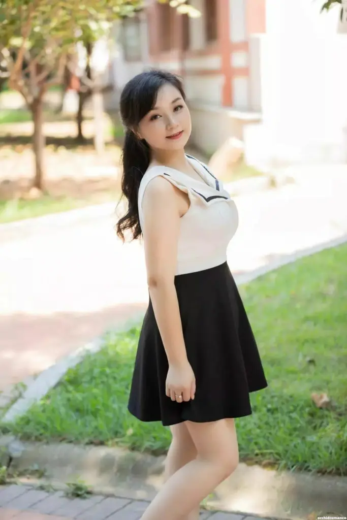 Yan Profile image 4
