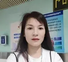 Yiyi Huang Profile image 1
