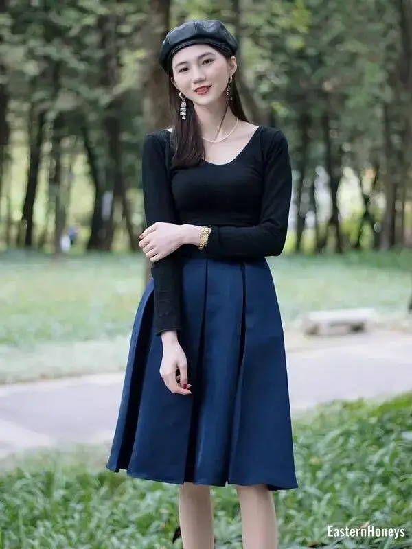 Caoxinyue Profile image 2