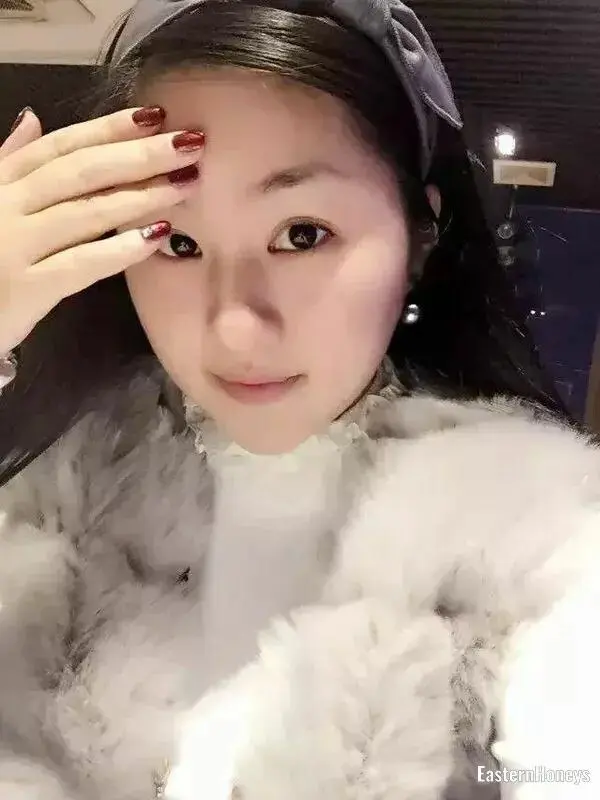 Rong Shen Profile image 4