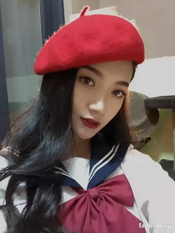 Nong Xiaoxue Profile image 2