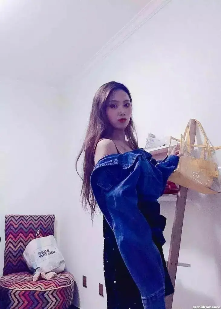 Ling Profile image 1