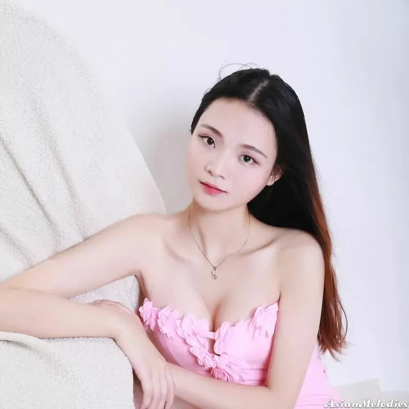 Xiuping Profile image 3