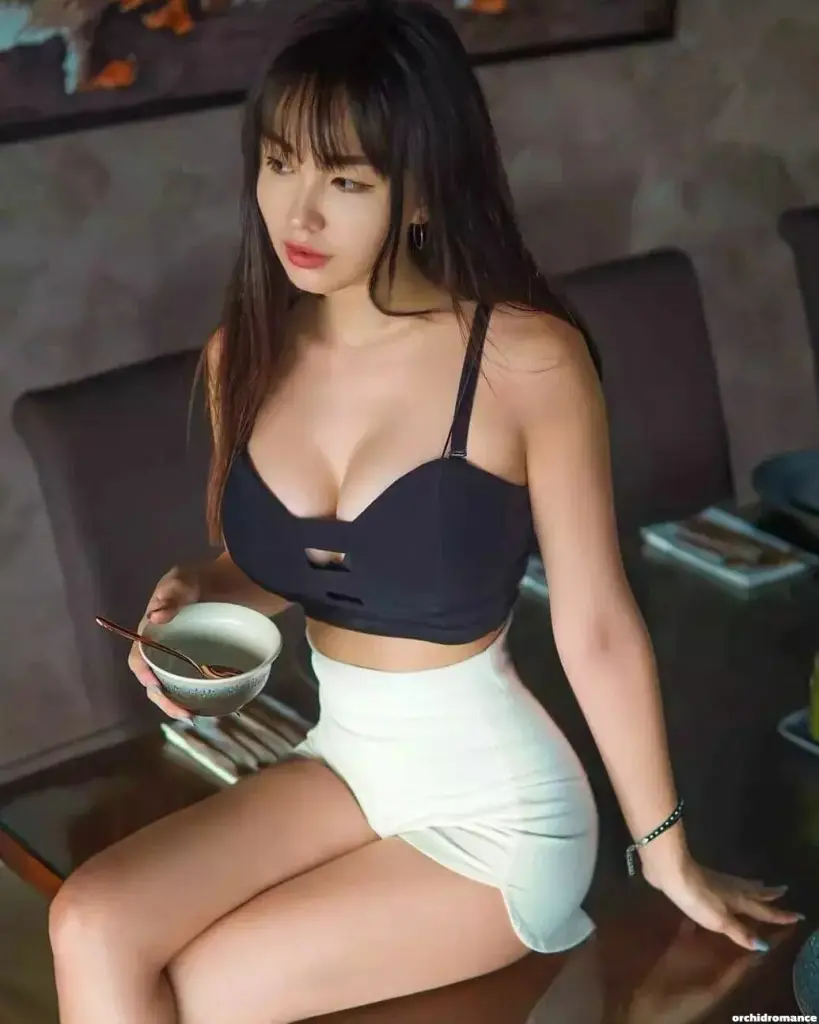 Zara Profile image 4